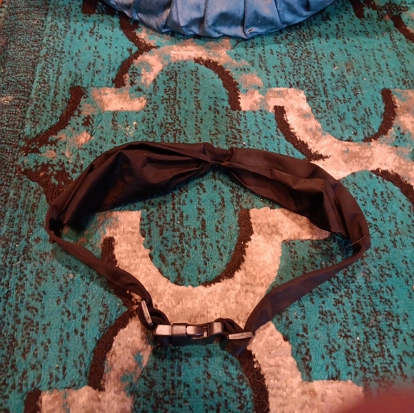 Cabana Sport Dual Pocket Running Belt Sports and Travel Fanny Pack for Jogging, - Picture 3 of 4